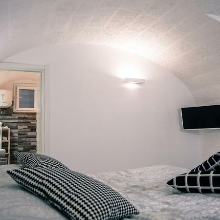 Casa Vacanze Antiche Mura E Poi Монополи Екстериор снимка