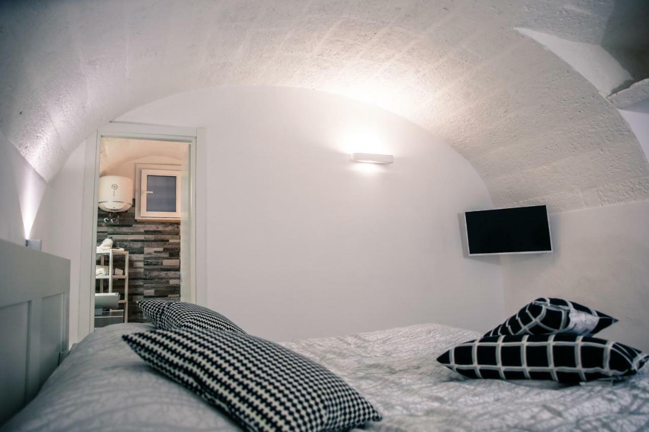 Casa Vacanze Antiche Mura E Poi Монополи Екстериор снимка