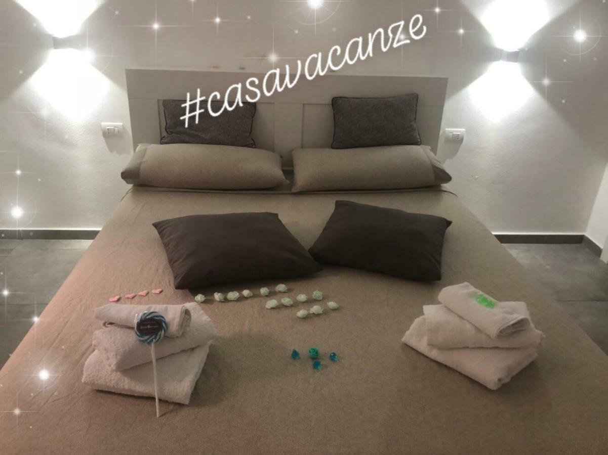 Casa Vacanze Antiche Mura E Poi Монополи Екстериор снимка